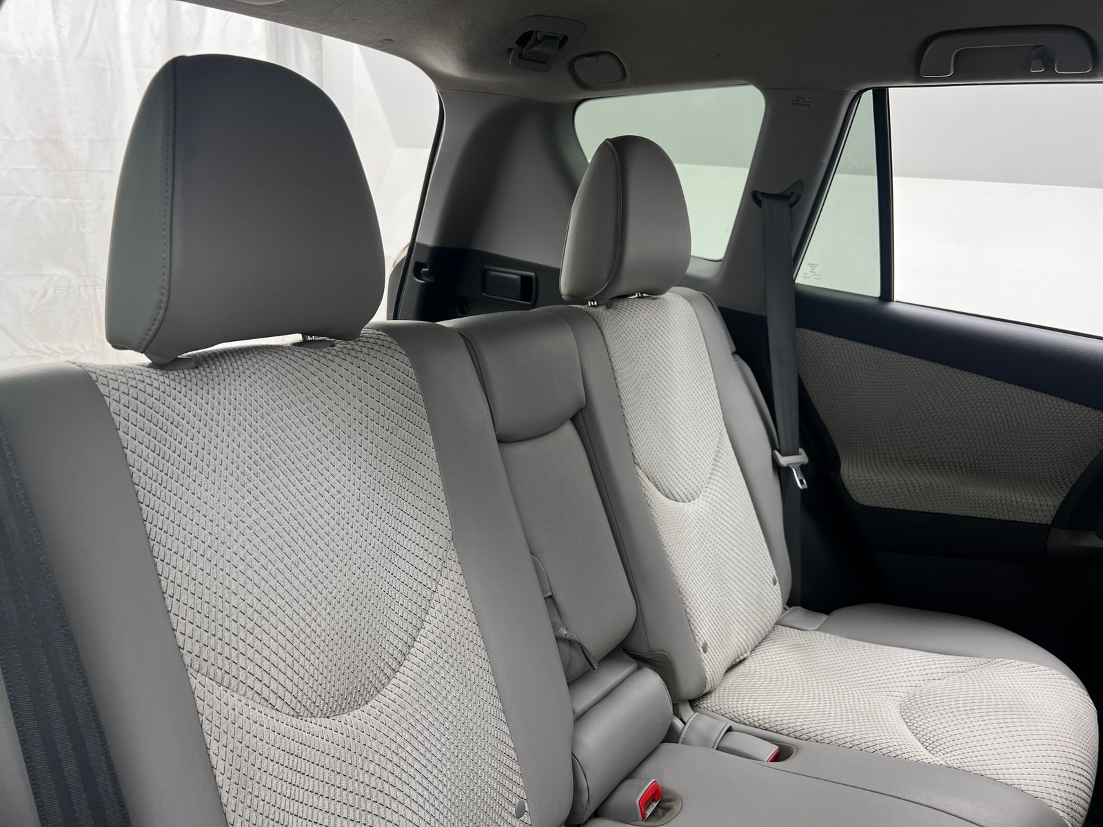 Thumbnail: 2014 Toyota RAV4 - 6