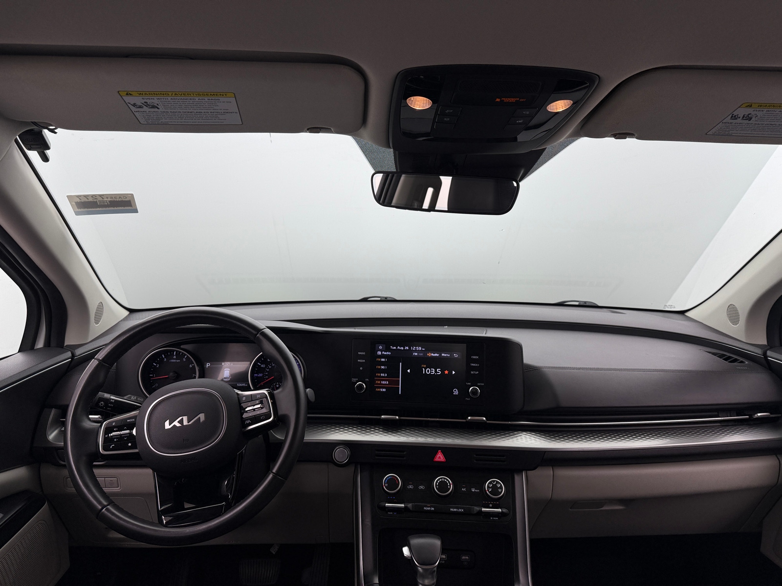 Thumbnail: 2022 Kia Carnival - 3