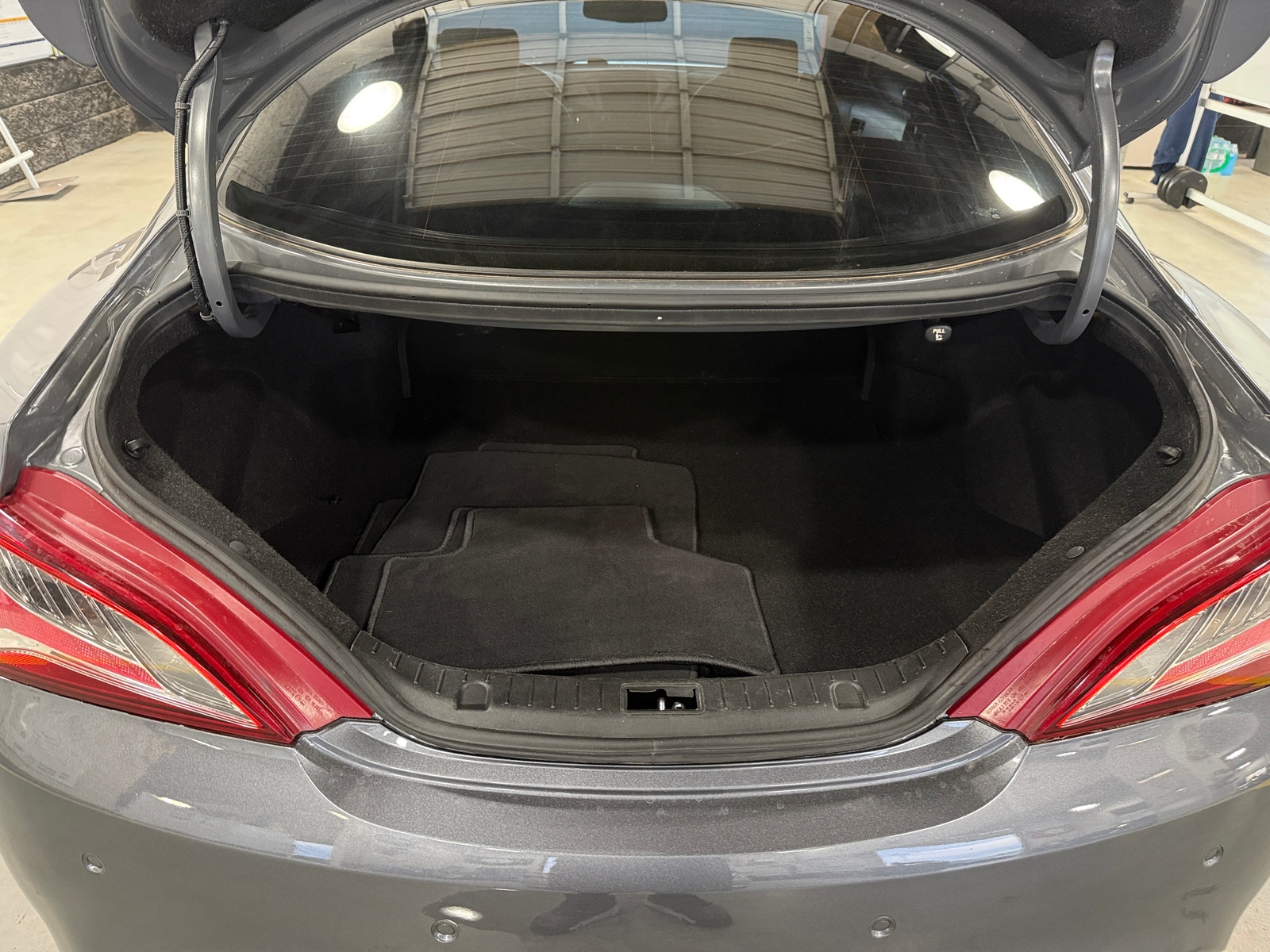 Thumbnail: 2016 Hyundai Genesis - 4