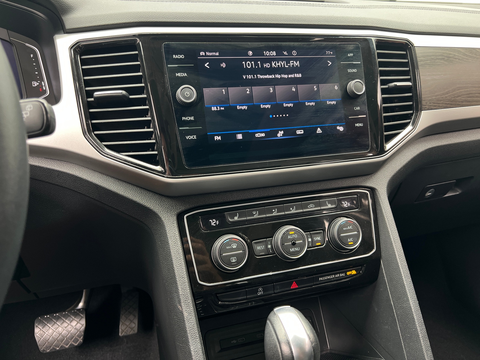 Thumbnail: 2022 Volkswagen Atlas - 3