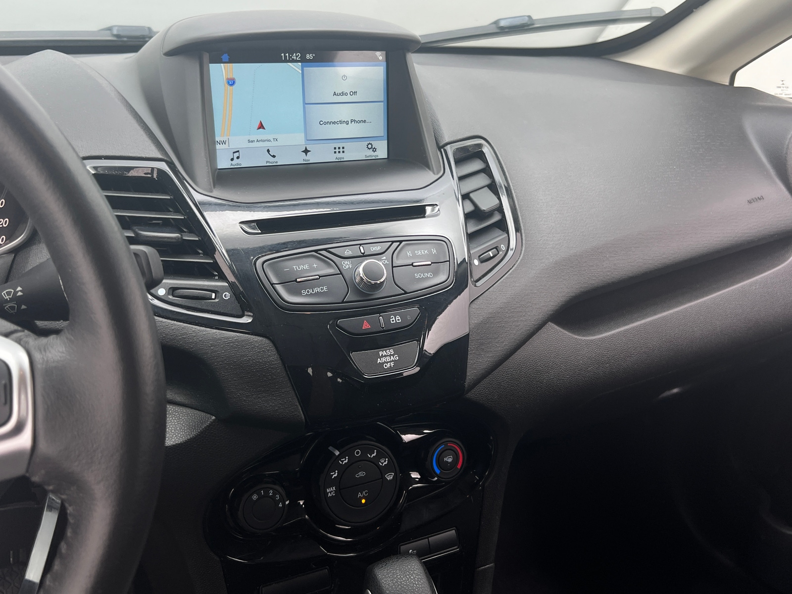 Thumbnail: 2016 Ford Fiesta - 4