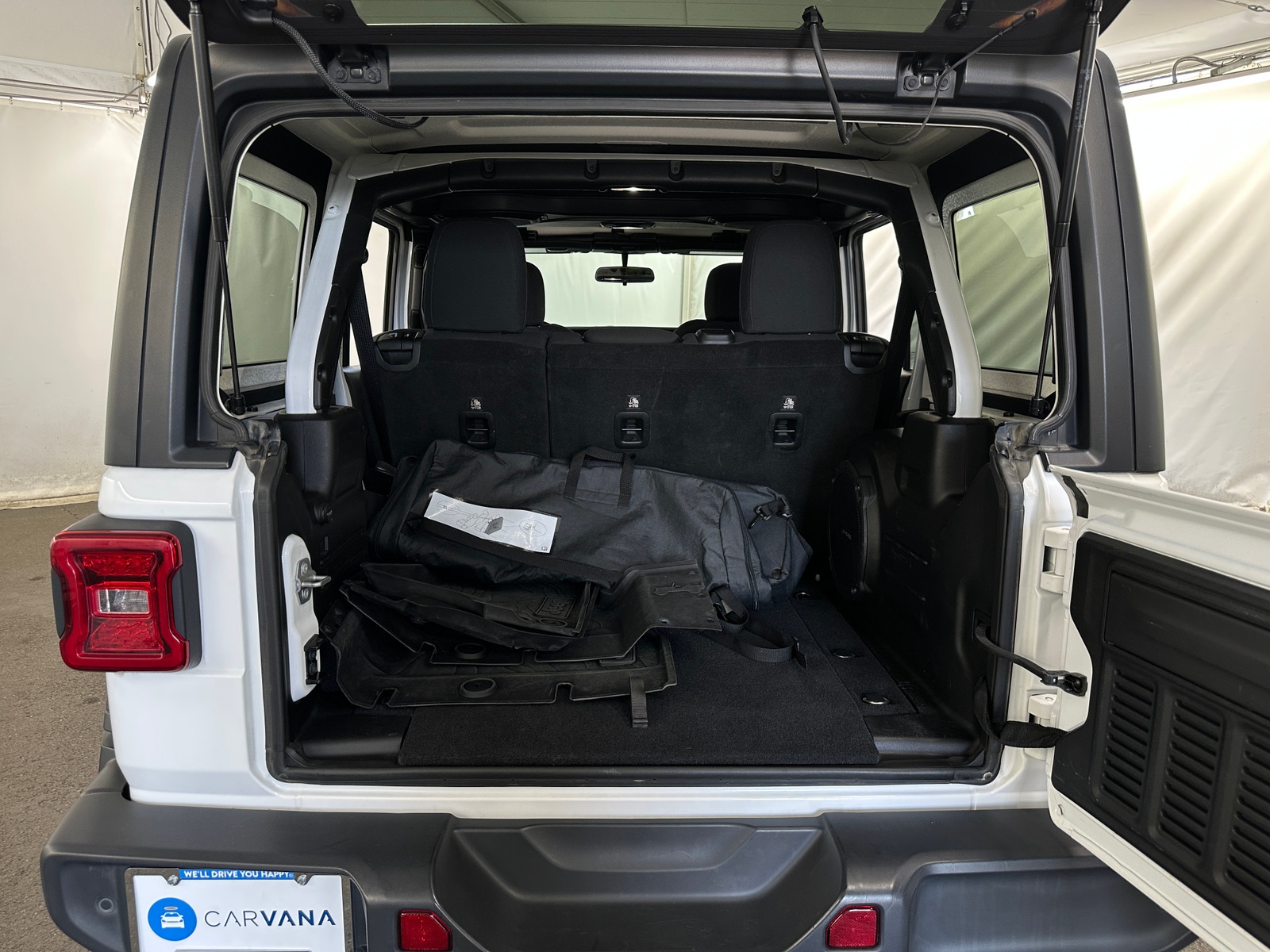 Thumbnail: 2018 Jeep Wrangler - 7