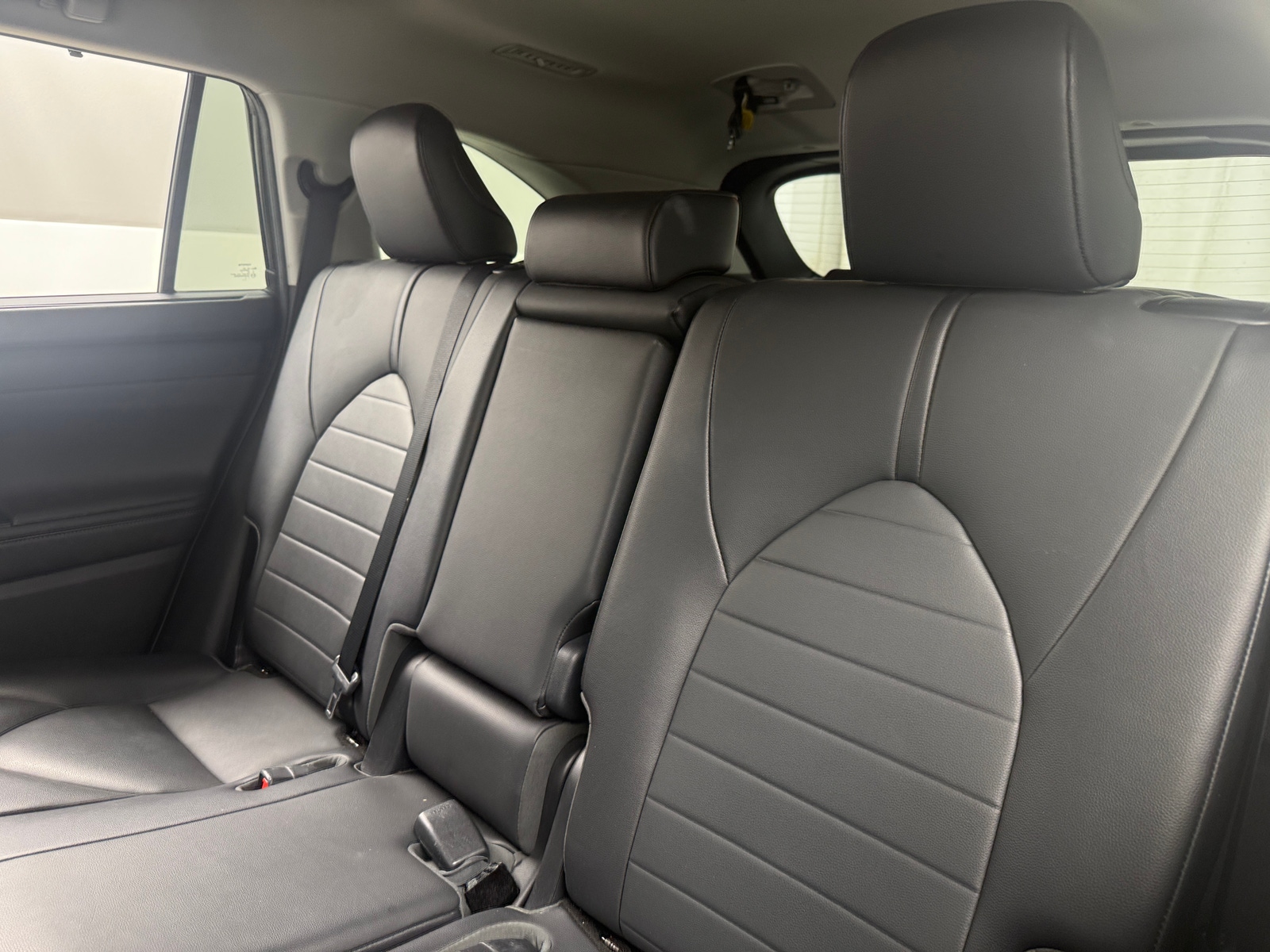 Thumbnail: 2020 Toyota Highlander - 5