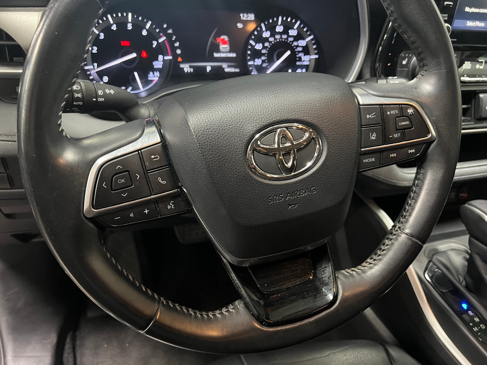 Thumbnail: 2020 Toyota Highlander - 4