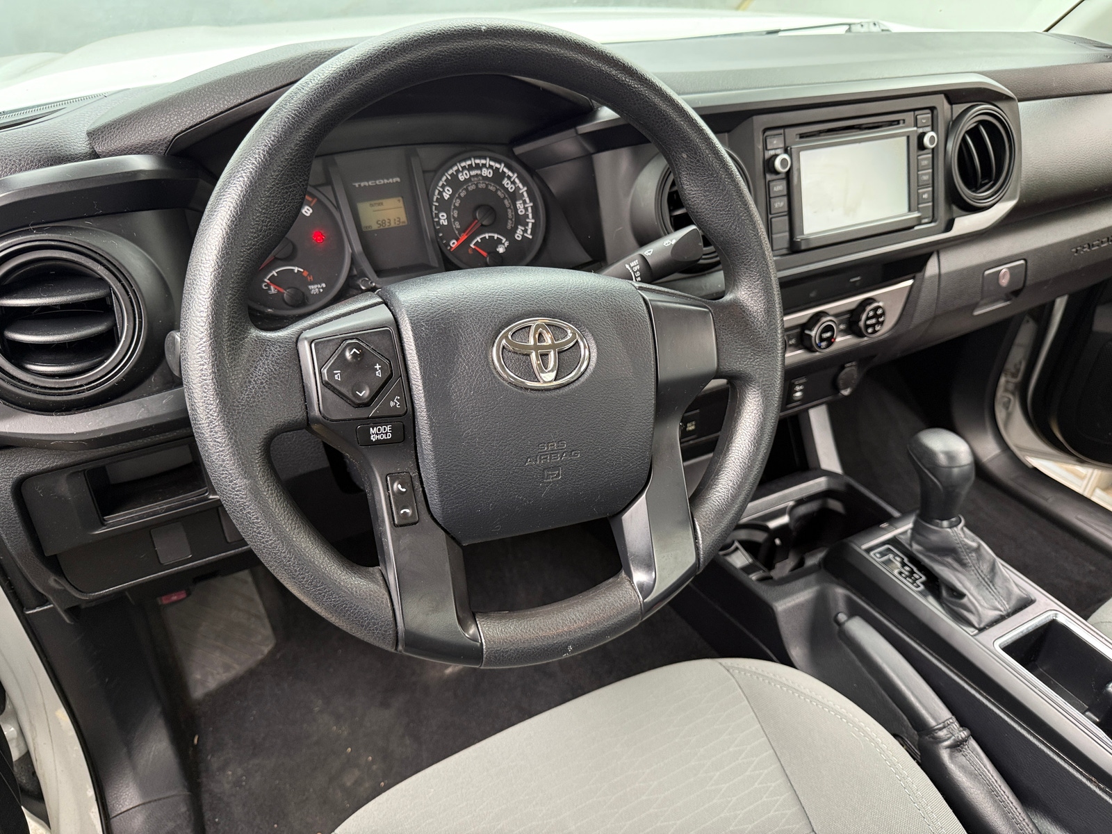 Thumbnail: 2017 Toyota Tacoma - 5