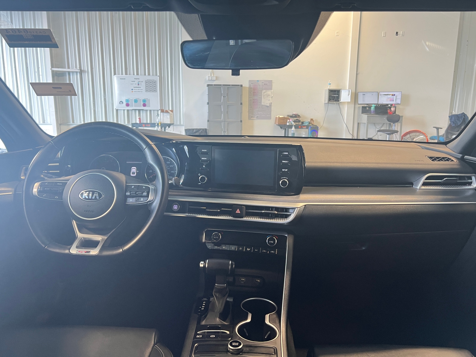 Thumbnail: 2021 Kia K5 - 2