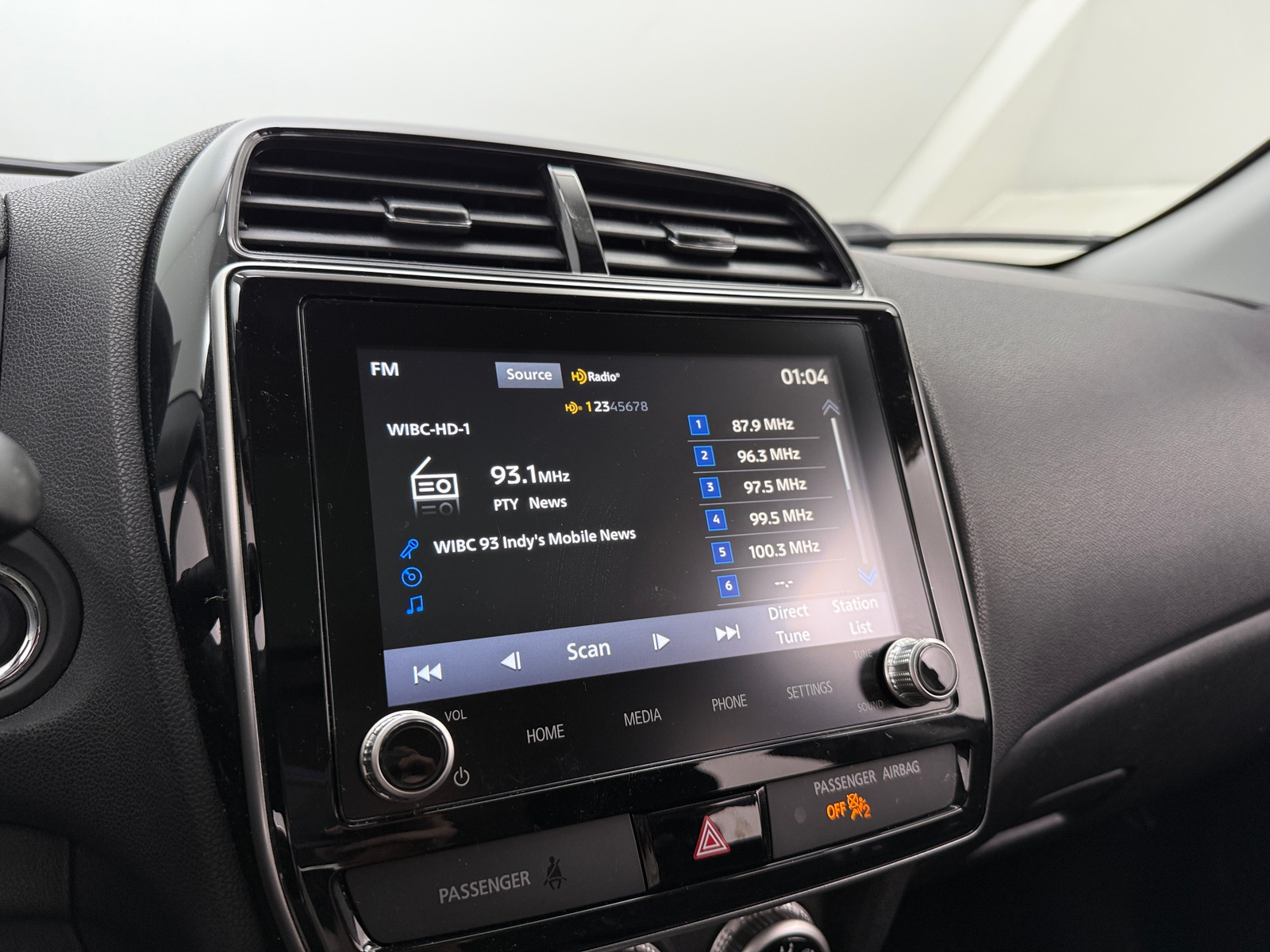 Thumbnail: 2020 Mitsubishi Outlander Sport - 4