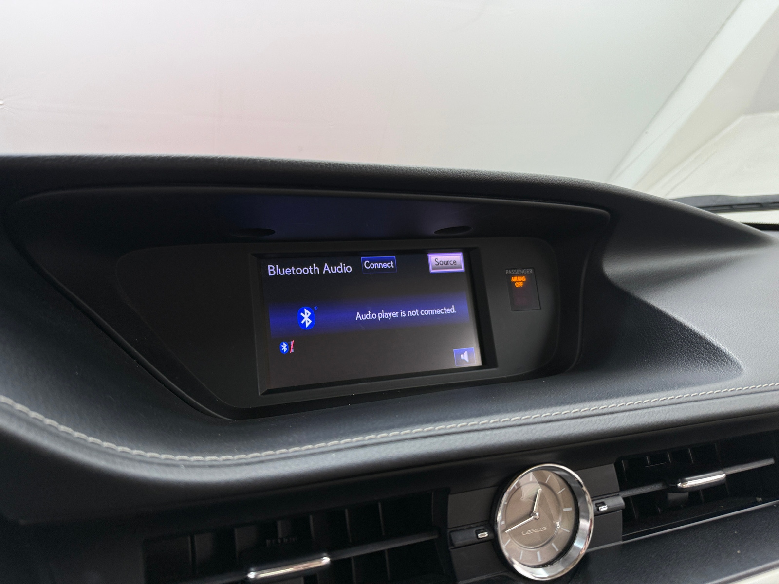 Thumbnail: 2013 Lexus ES - 3