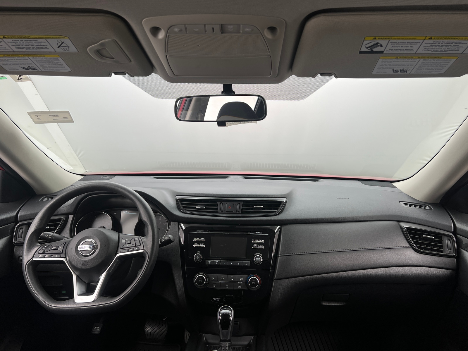 Thumbnail: 2017 Nissan Rogue - 3