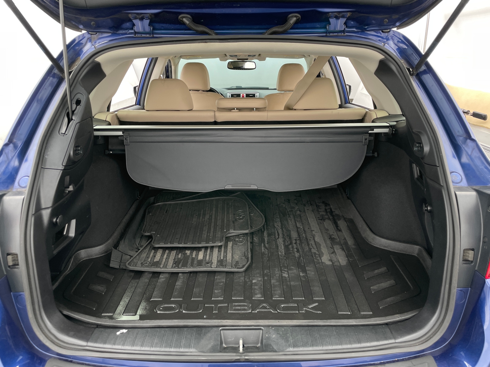 Thumbnail: 2016 Subaru Outback - 6
