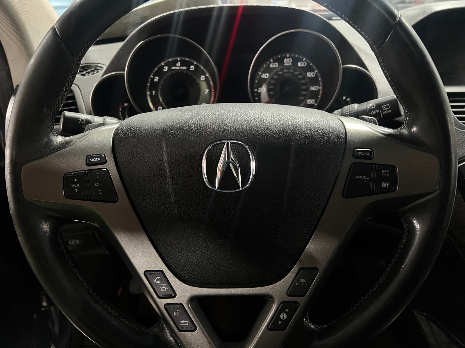 Thumbnail: 2011 Acura MDX - 4