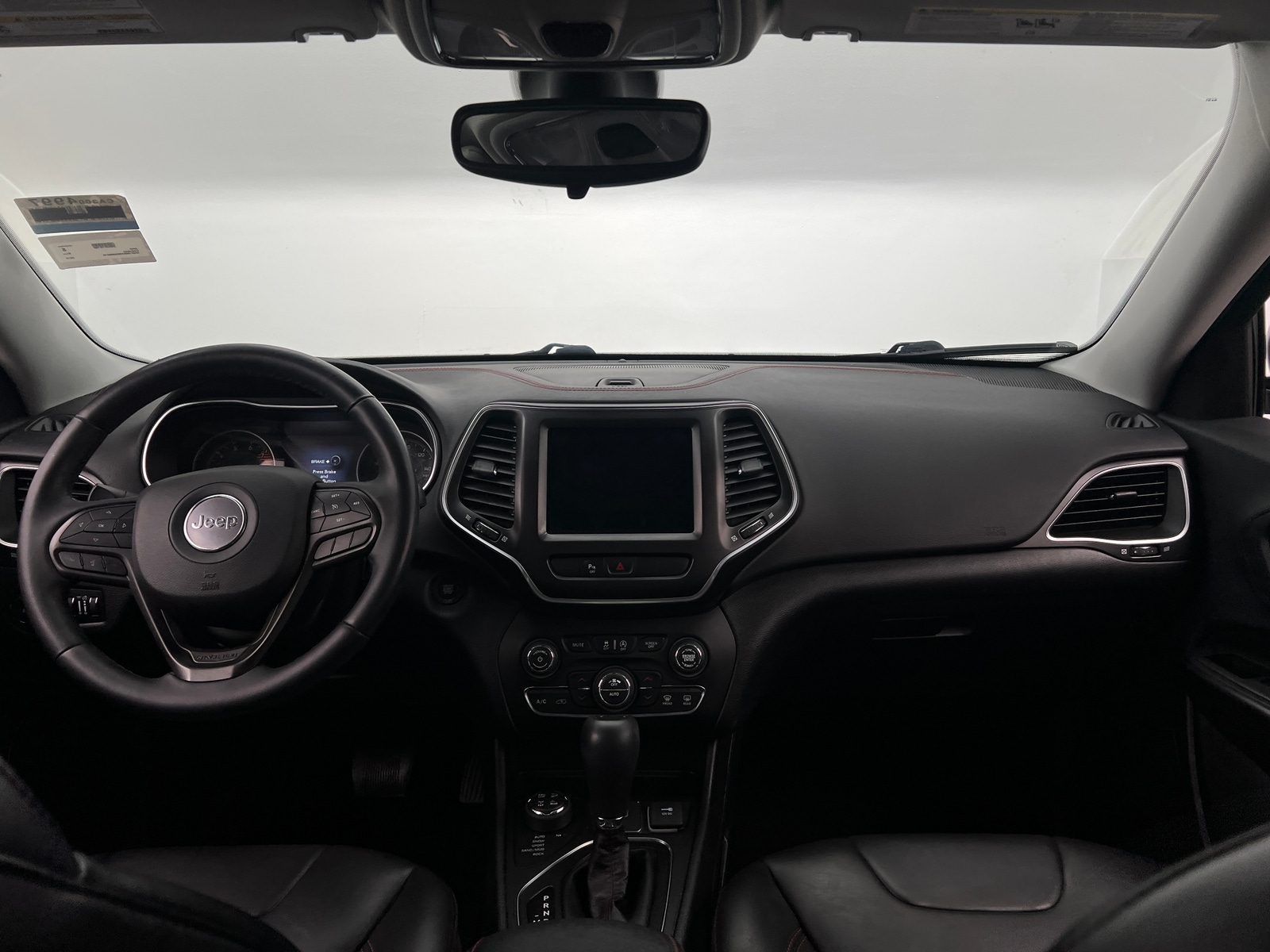 Thumbnail: 2019 Jeep Cherokee - 2