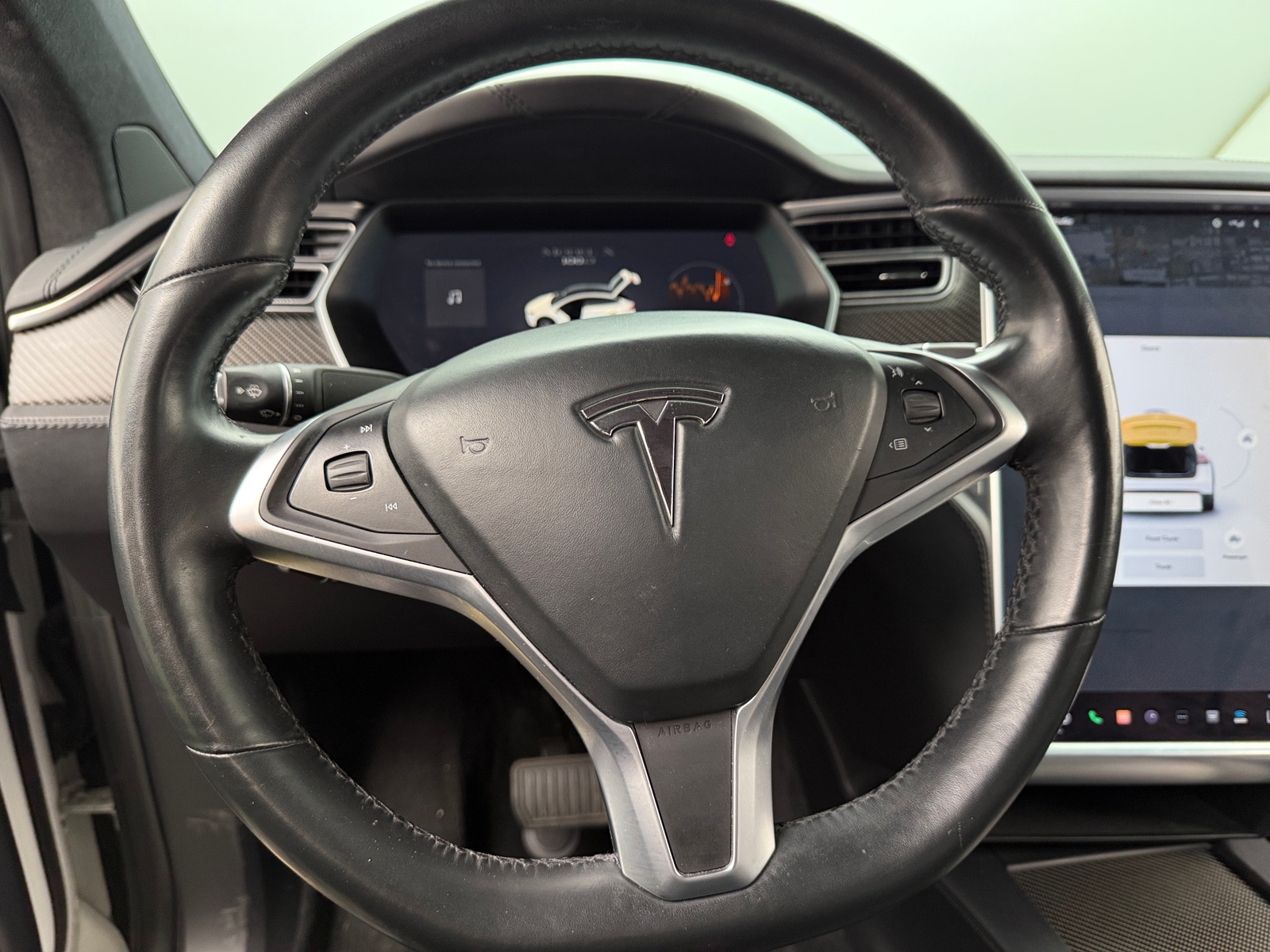Thumbnail: 2017 Tesla Model X - 4