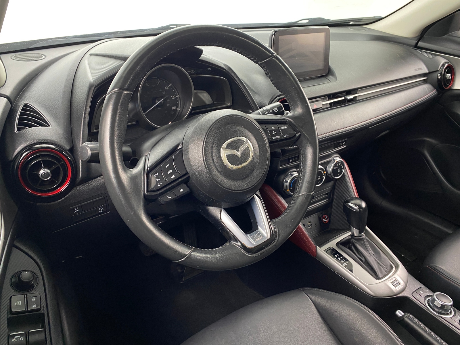 Thumbnail: 2018 Mazda CX-3 - 2