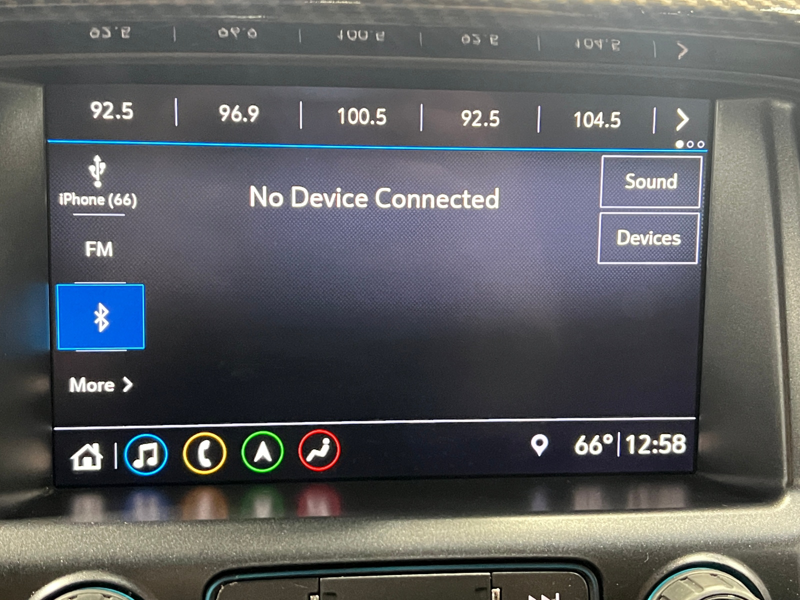 Thumbnail: 2019 GMC Canyon - 3