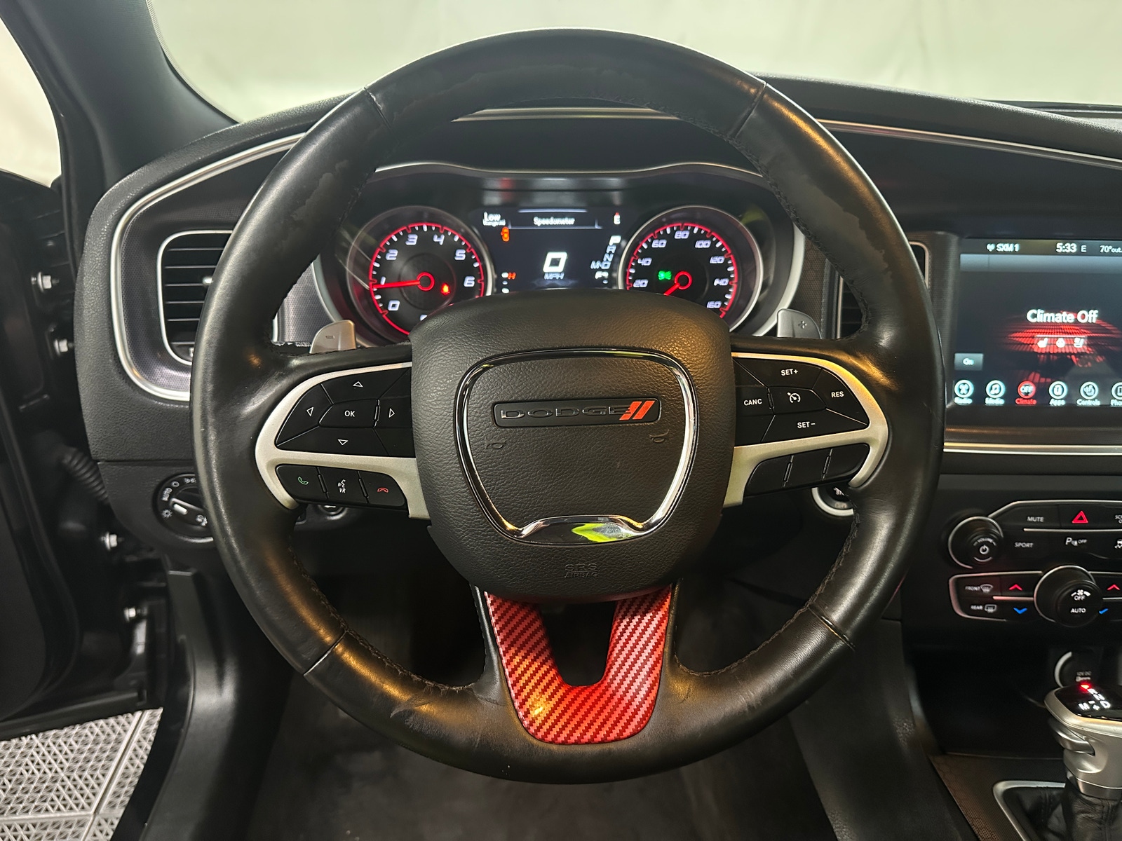 Thumbnail: 2017 Dodge Charger - 4