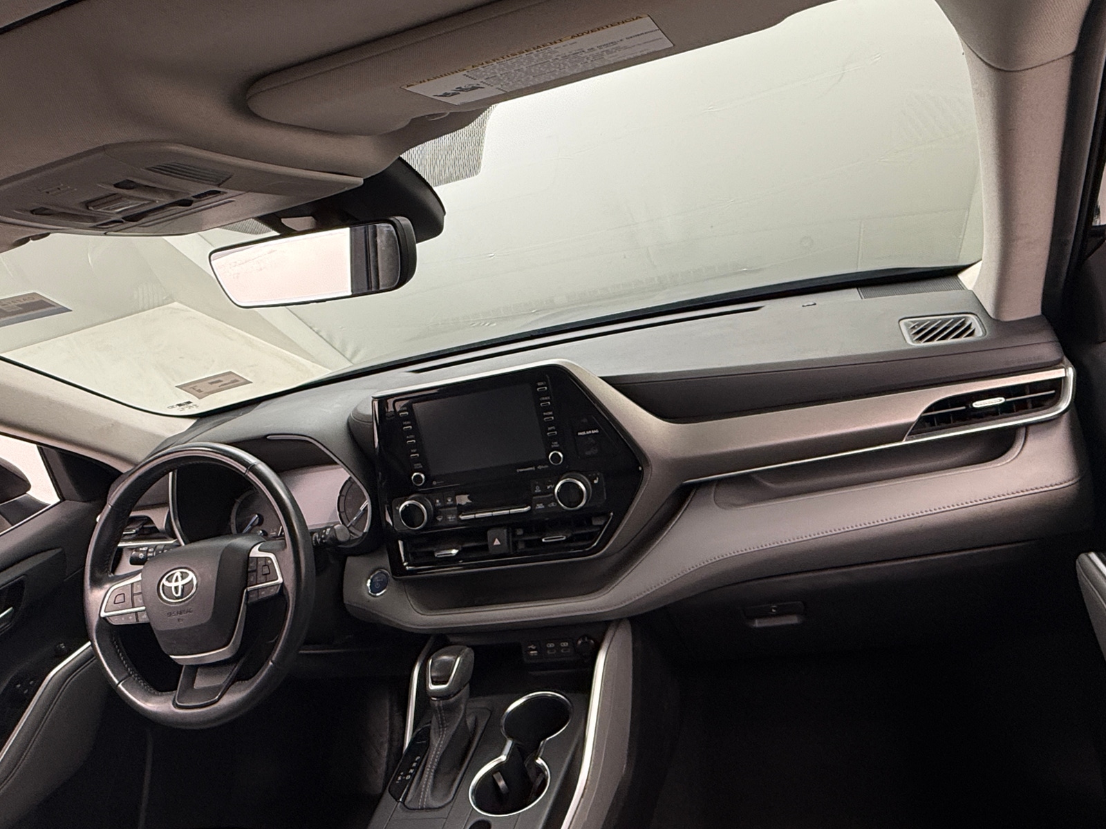 Thumbnail: 2022 Toyota Highlander - 2