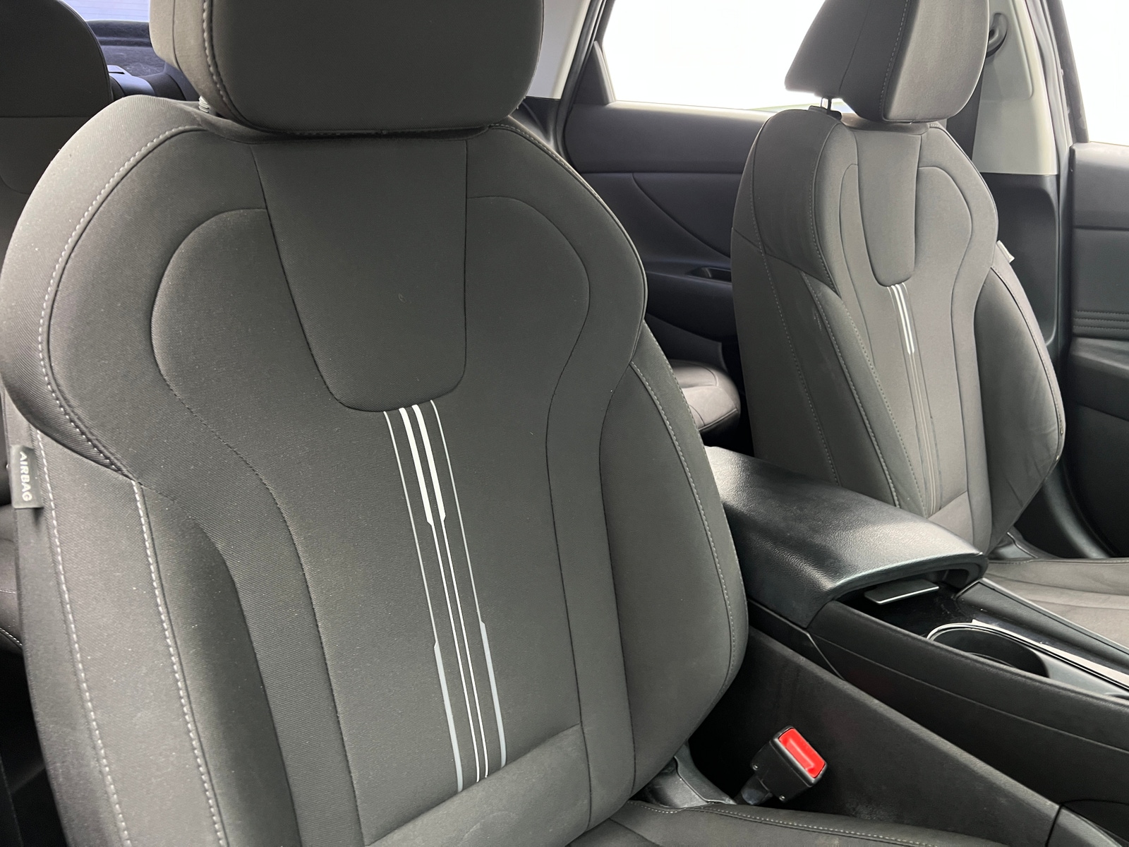 Thumbnail: 2021 Hyundai Elantra - 2
