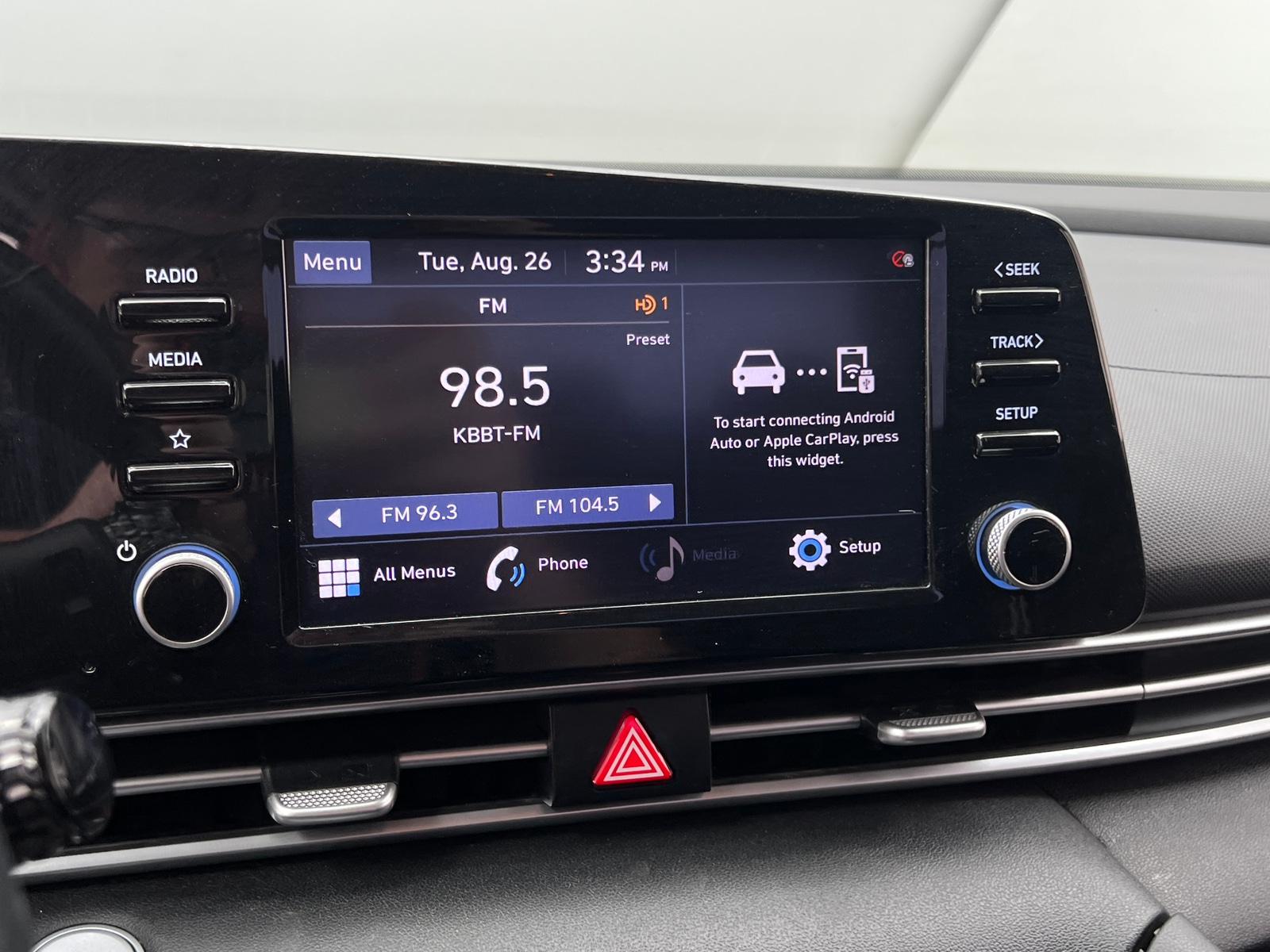 Thumbnail: 2021 Hyundai Elantra - 4