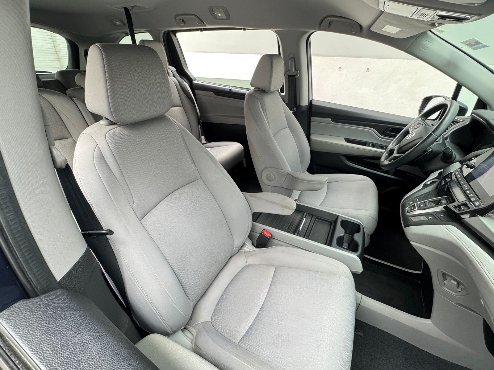 Thumbnail: 2019 Honda Odyssey - 2