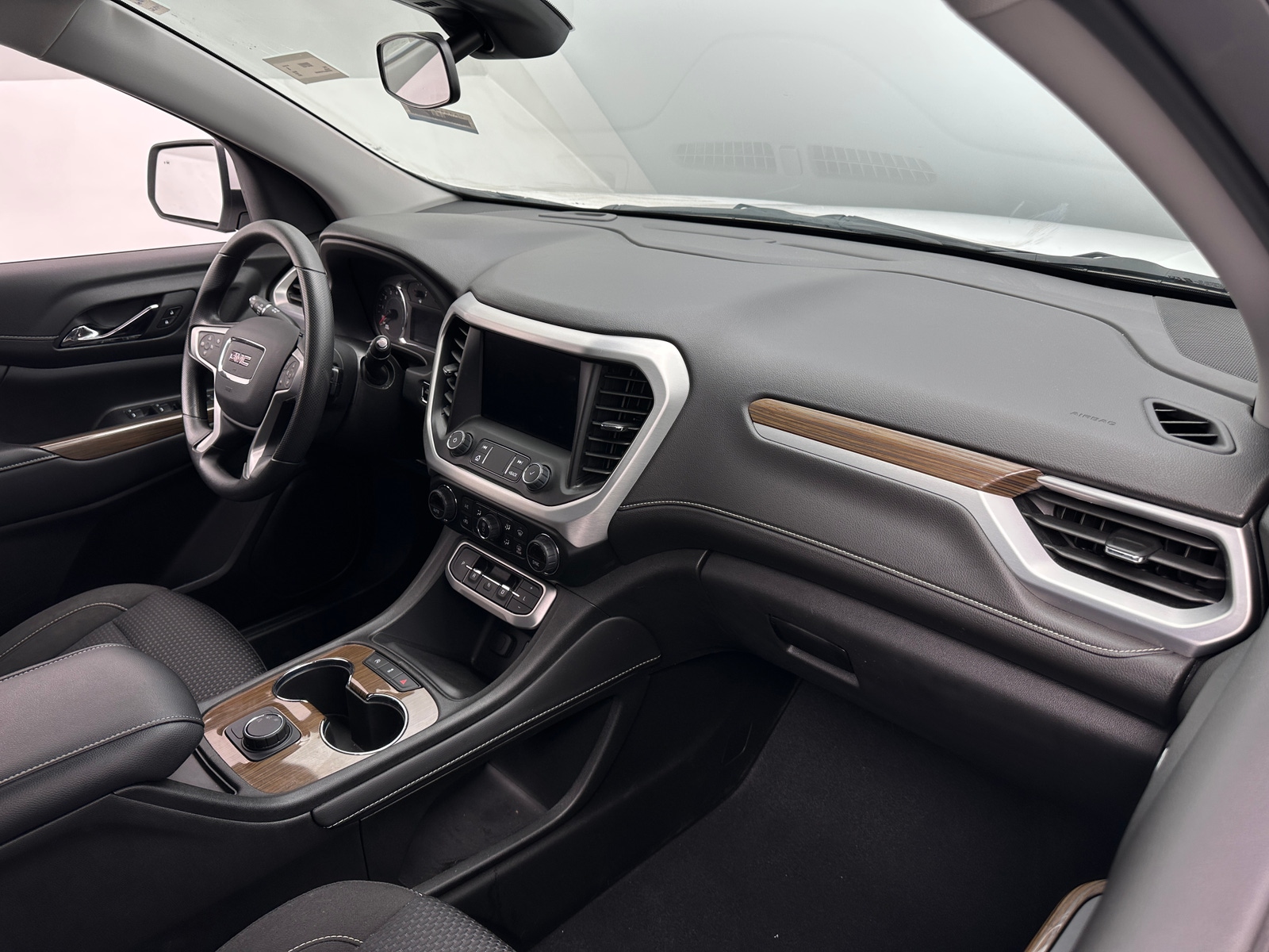 Thumbnail: 2023 GMC Acadia - 3