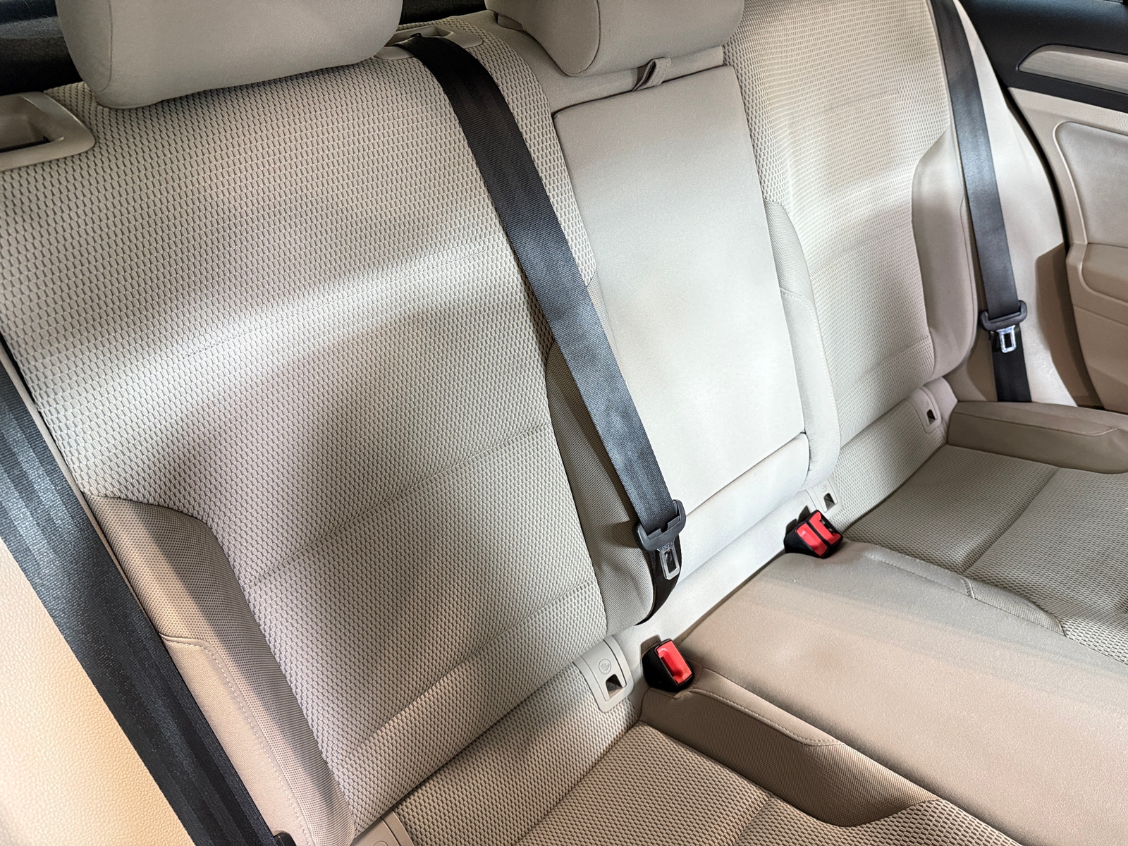 Thumbnail: 2016 Volkswagen Golf - 6