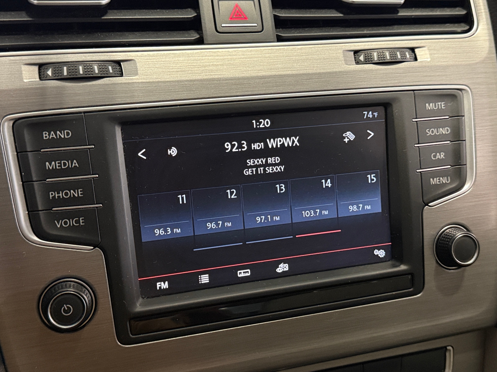 Thumbnail: 2016 Volkswagen Golf - 4