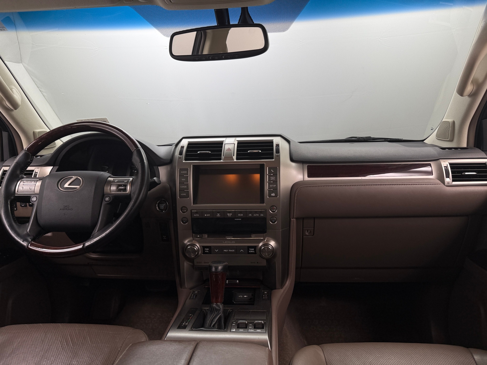Thumbnail: 2017 Lexus GX - 3