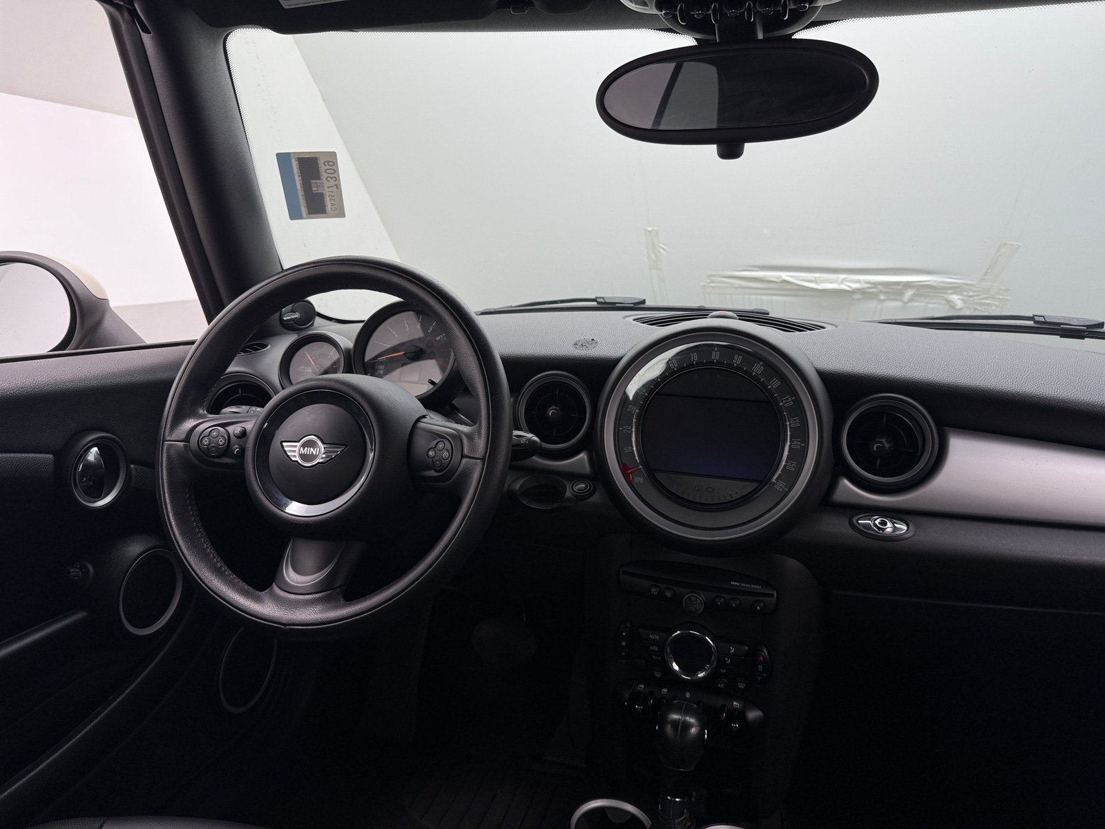 Thumbnail: 2015 MINI Cooper Convertible - 3