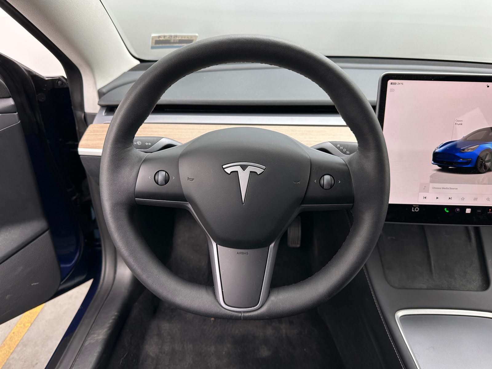 Thumbnail: 2023 Tesla Model 3 - 4