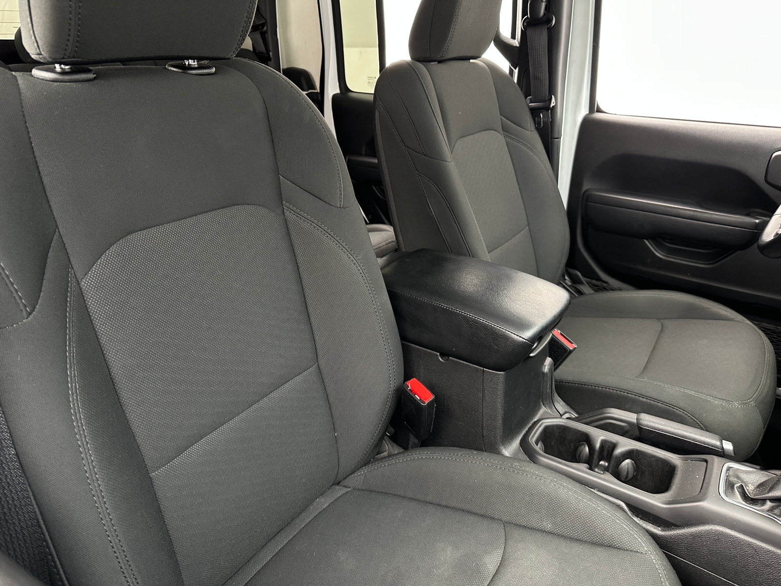 Thumbnail: 2022 Jeep Gladiator - 2