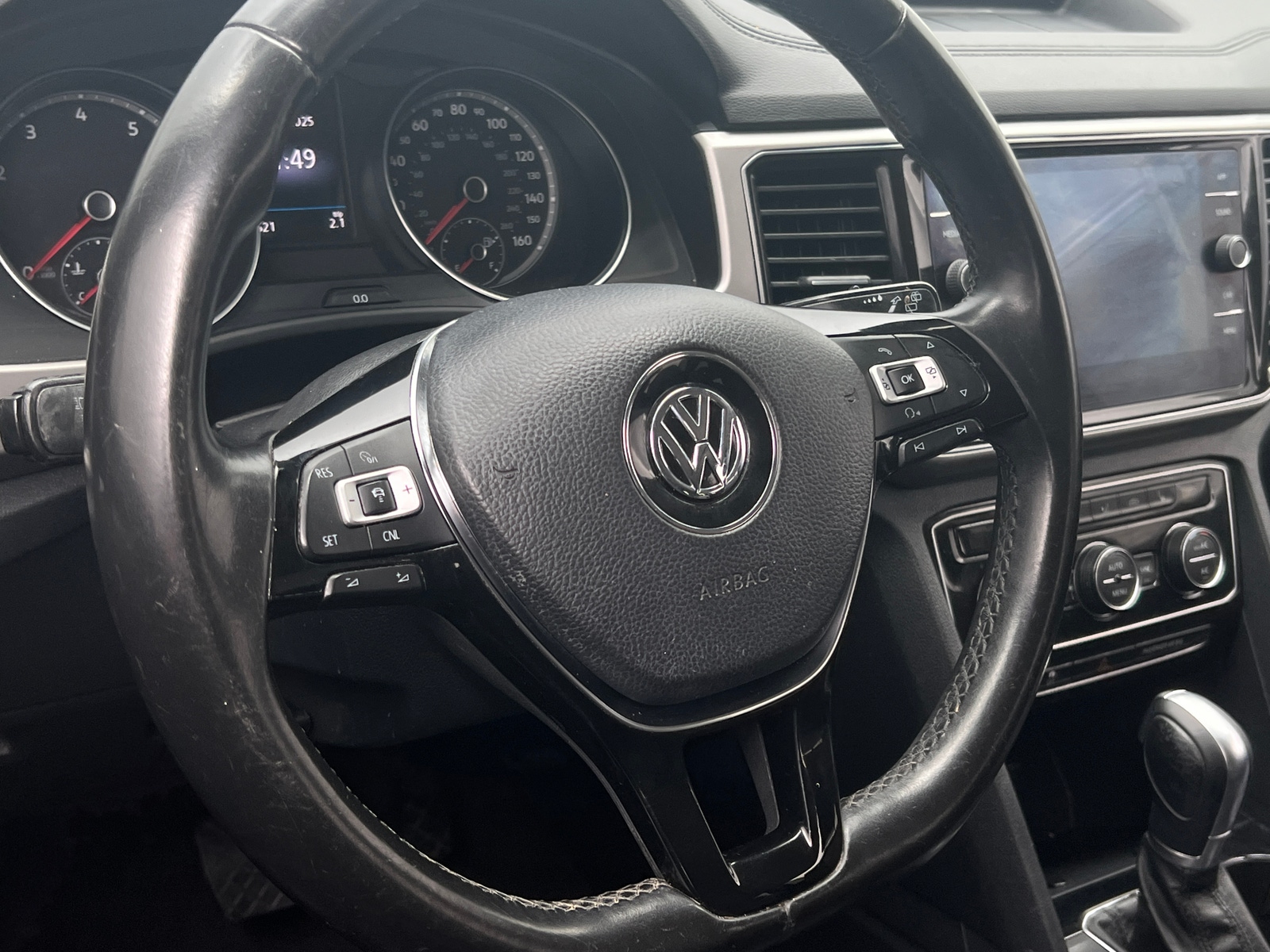 Thumbnail: 2018 Volkswagen Atlas - 4