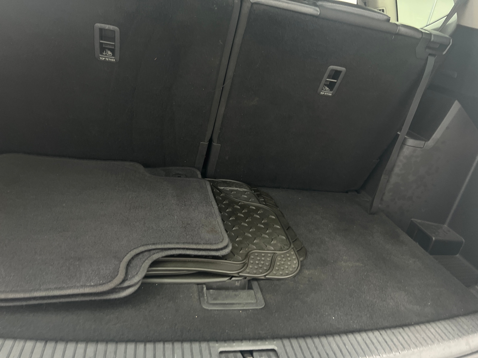 Thumbnail: 2018 Volkswagen Atlas - 6