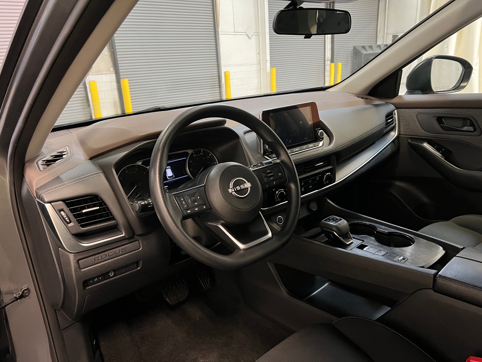 Thumbnail: 2023 Nissan Rogue - 3