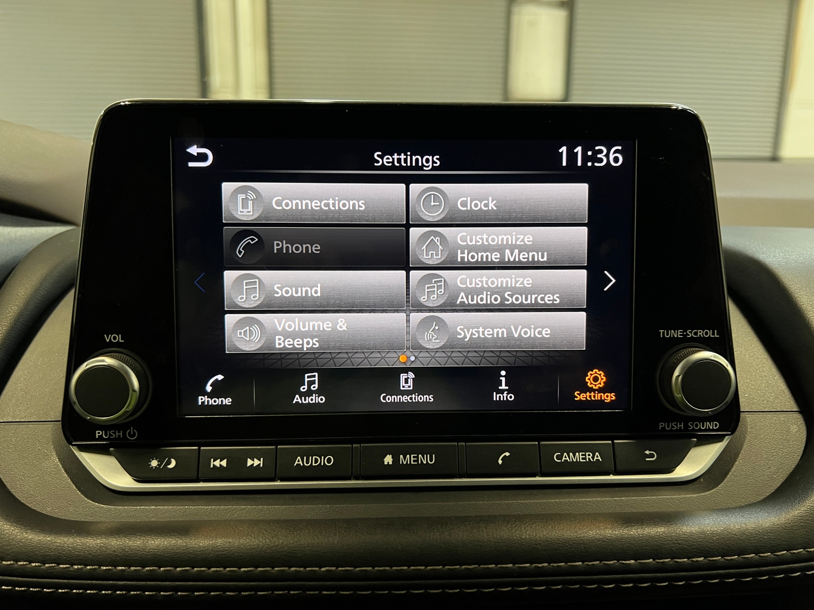 Thumbnail: 2023 Nissan Rogue - 4