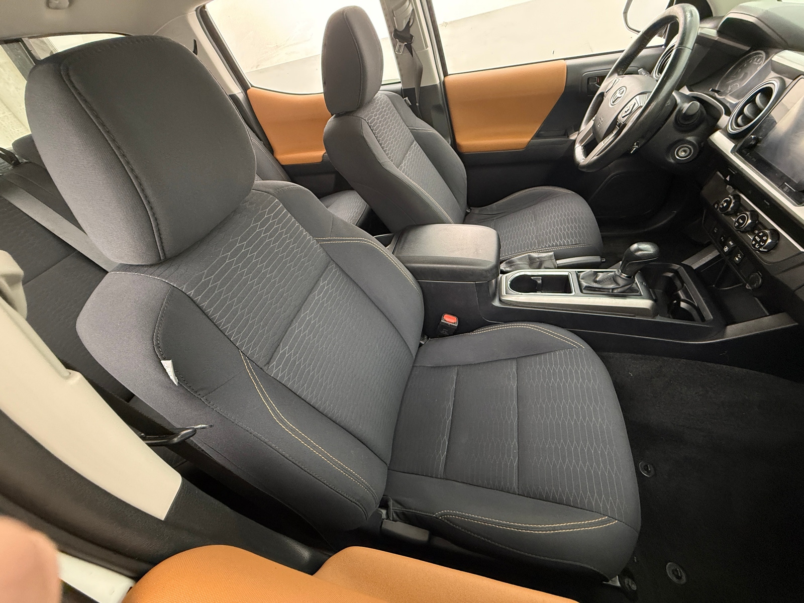 Thumbnail: 2019 Toyota Tacoma - 2