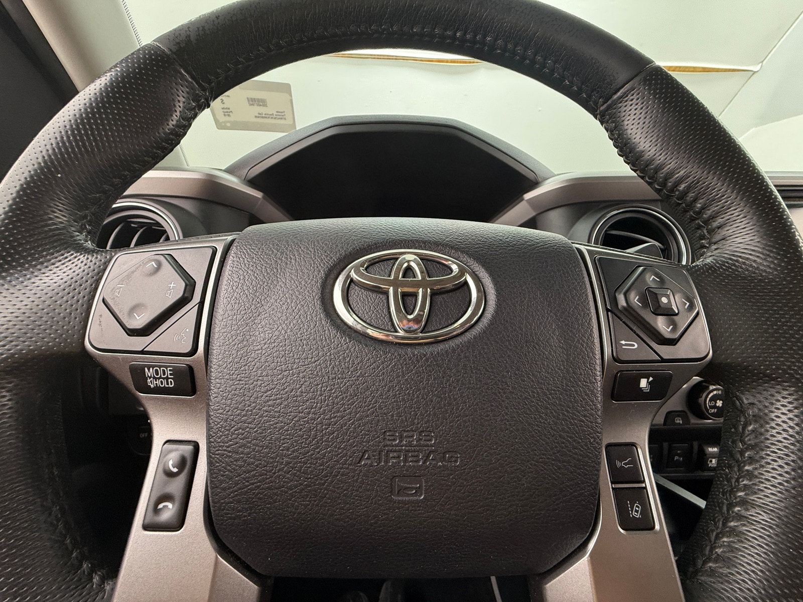 Thumbnail: 2019 Toyota Tacoma - 5