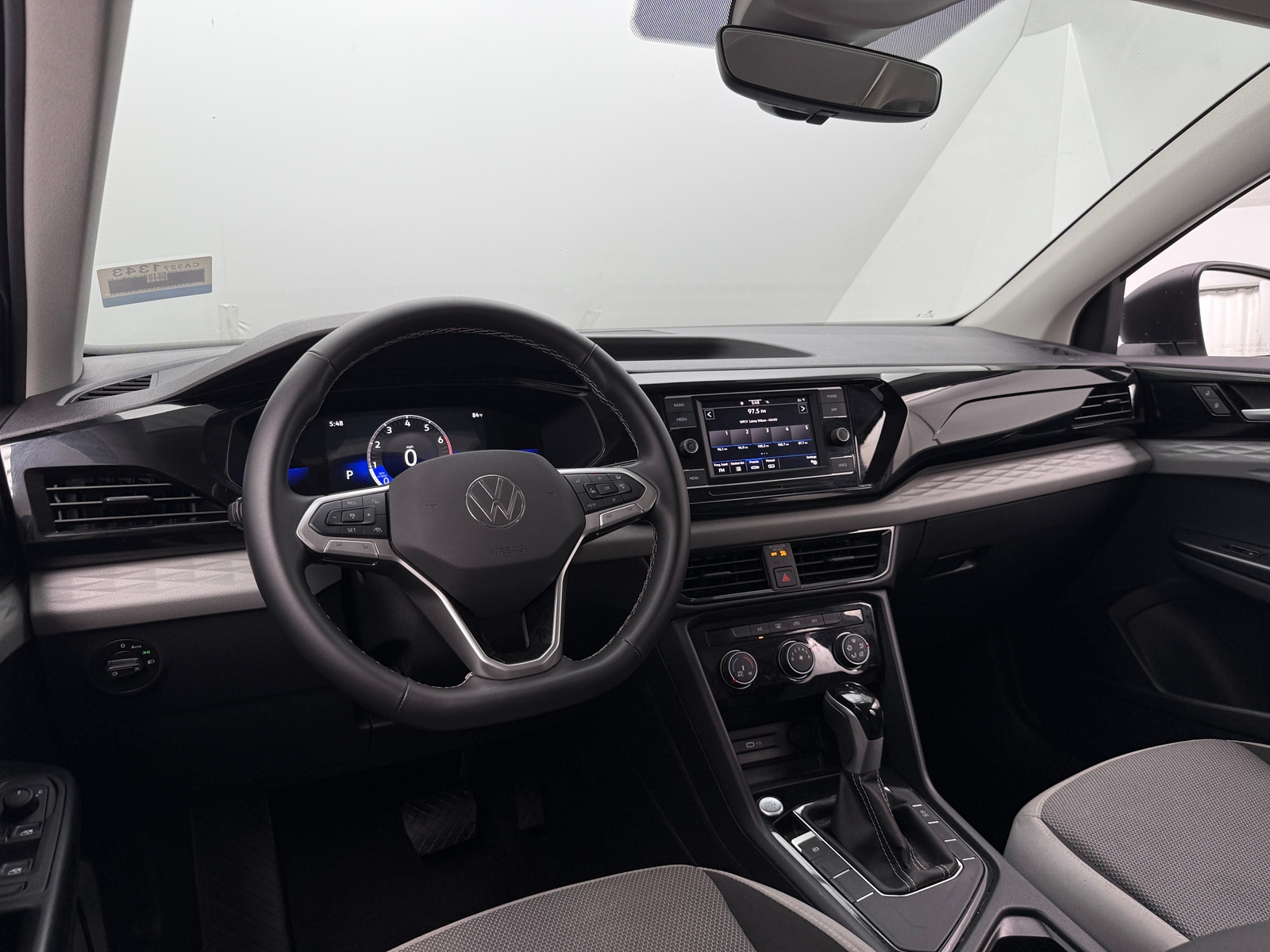 Thumbnail: 2024 Volkswagen Taos - 3