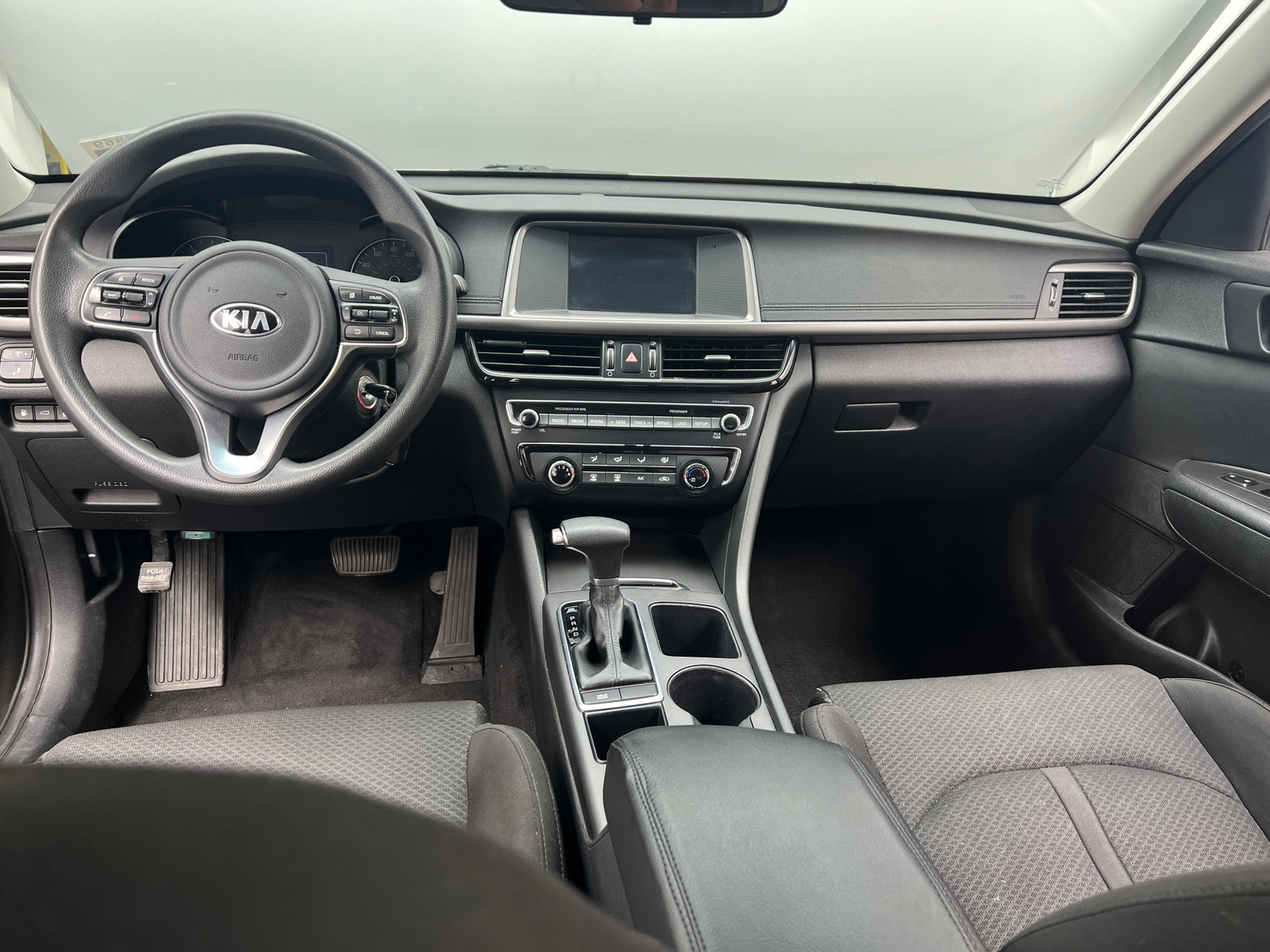 Thumbnail: 2018 Kia Optima - 3