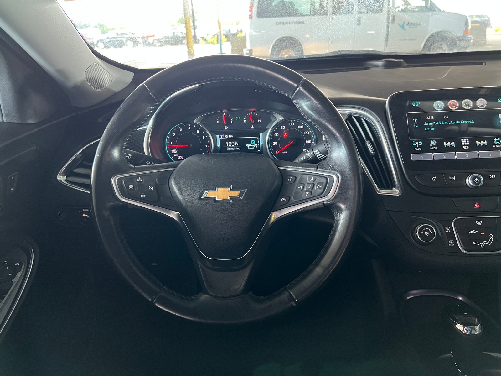 Thumbnail: 2018 Chevrolet Malibu - 5