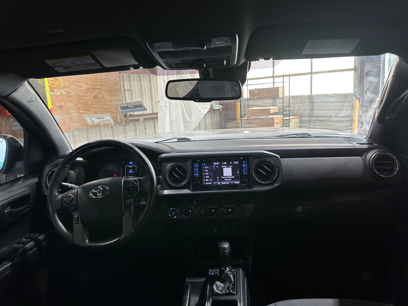 Thumbnail: 2019 Toyota Tacoma - 3