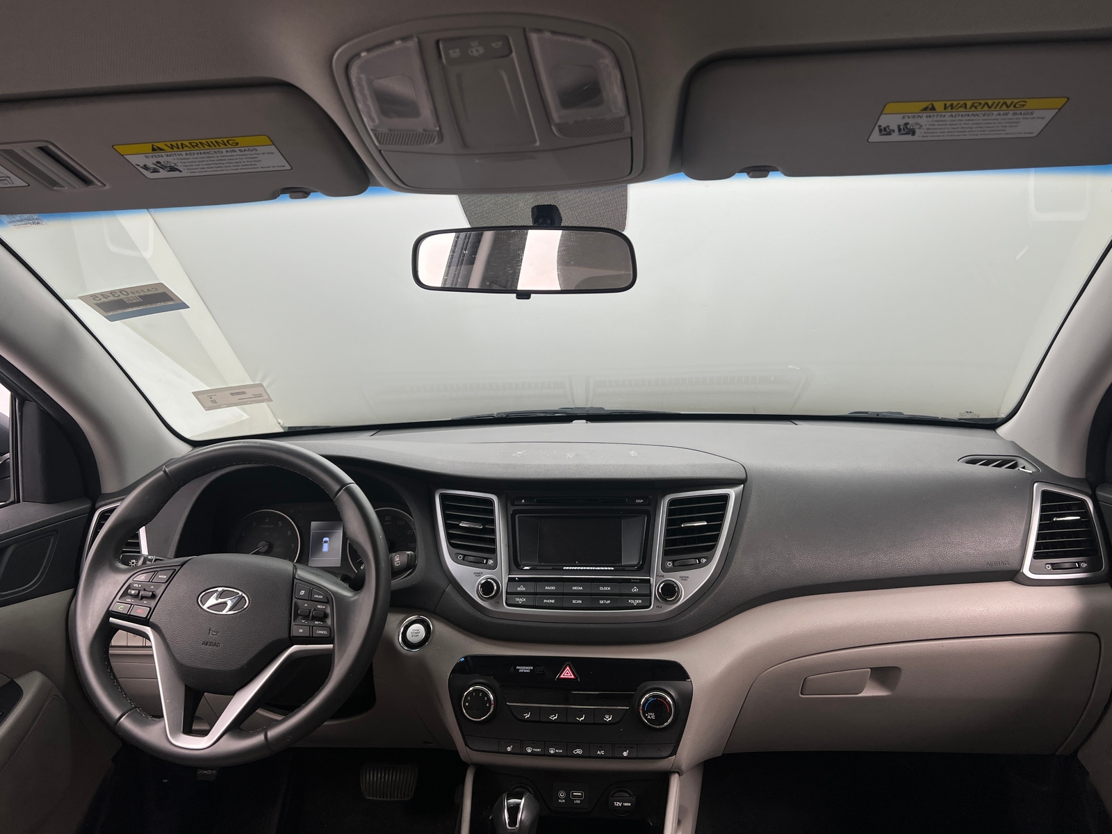 Thumbnail: 2017 Hyundai Tucson - 3
