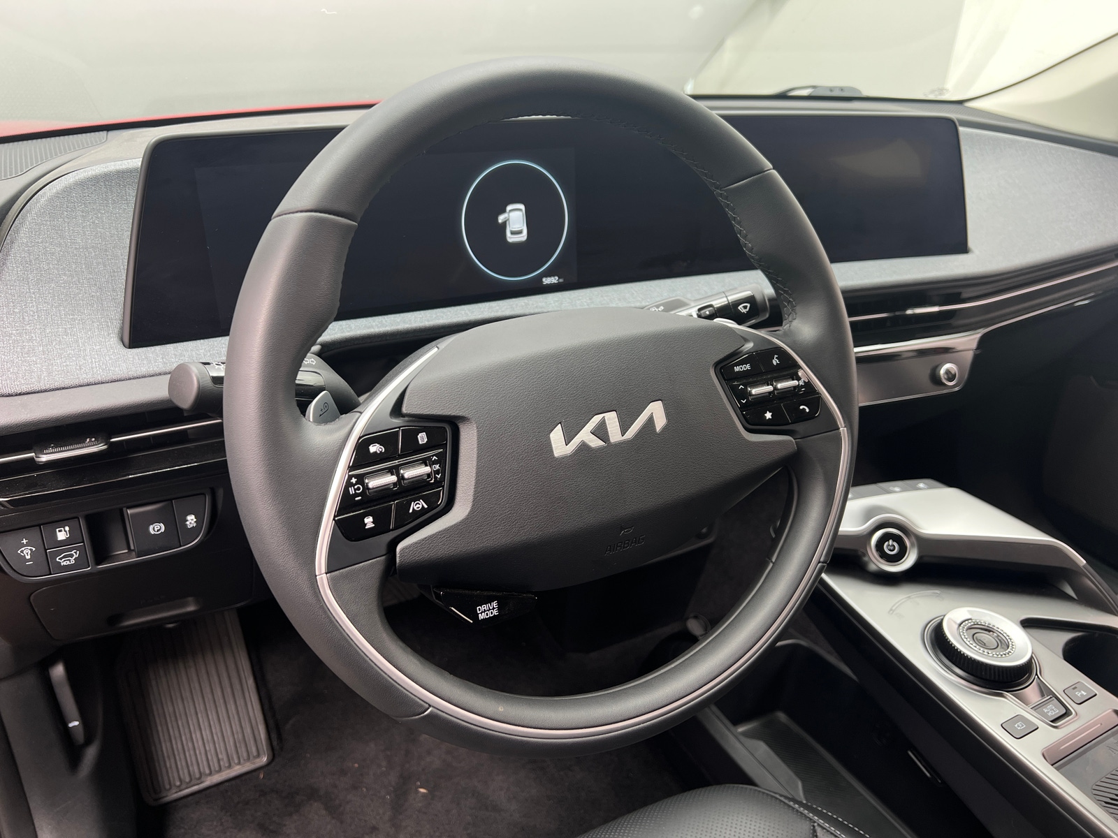 Thumbnail: 2023 Kia EV6 - 4