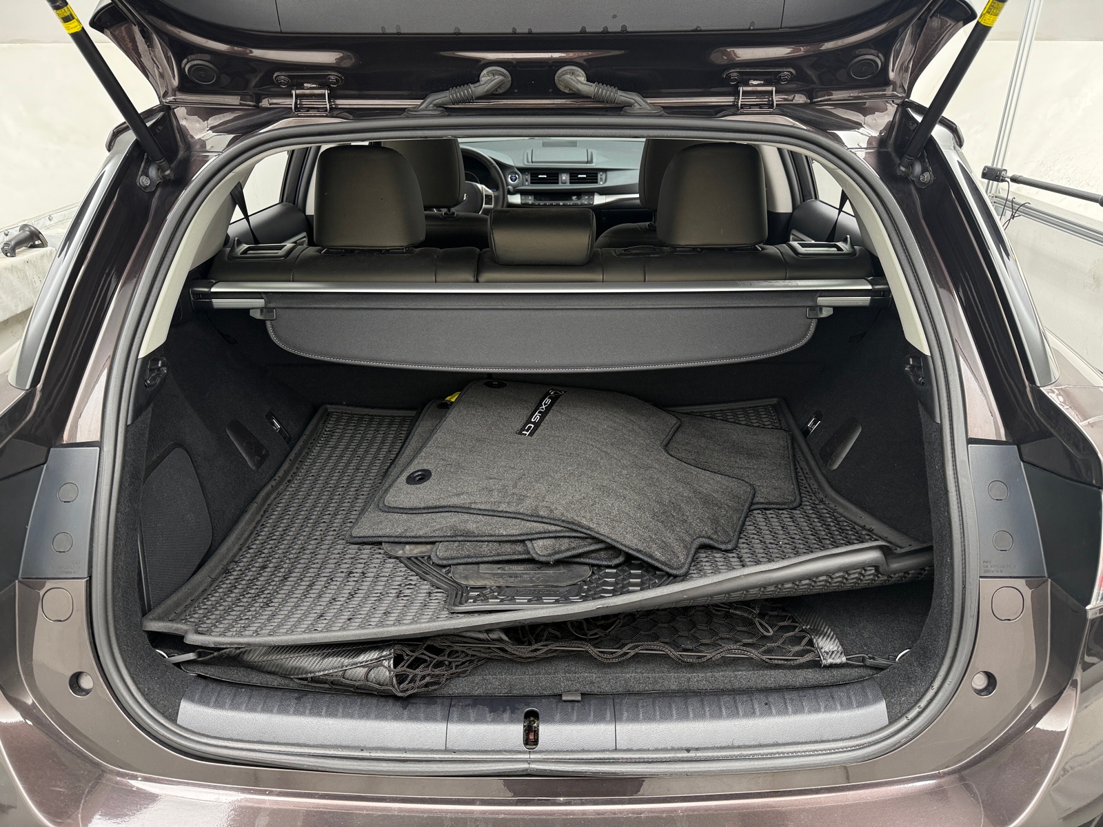 Thumbnail: 2013 Lexus CT - 6