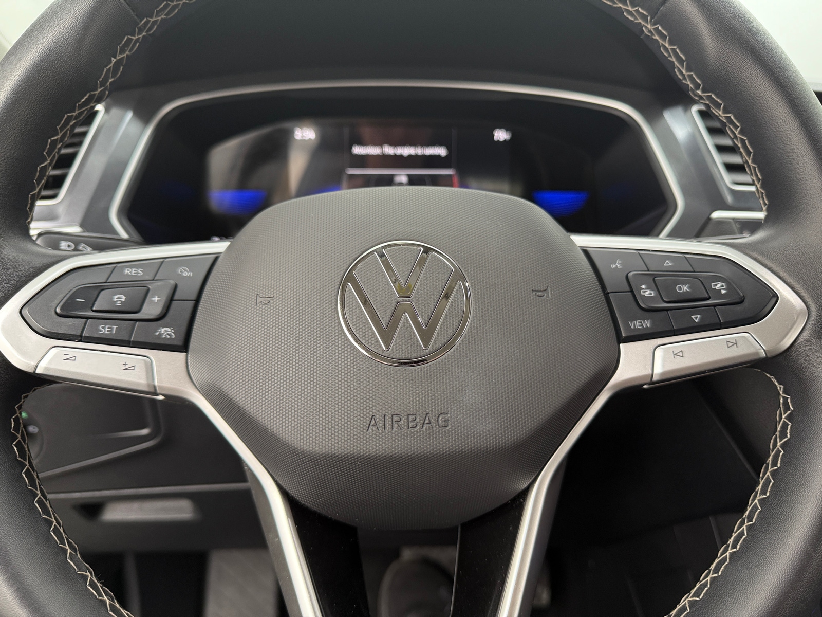 Thumbnail: 2024 Volkswagen Tiguan - 4
