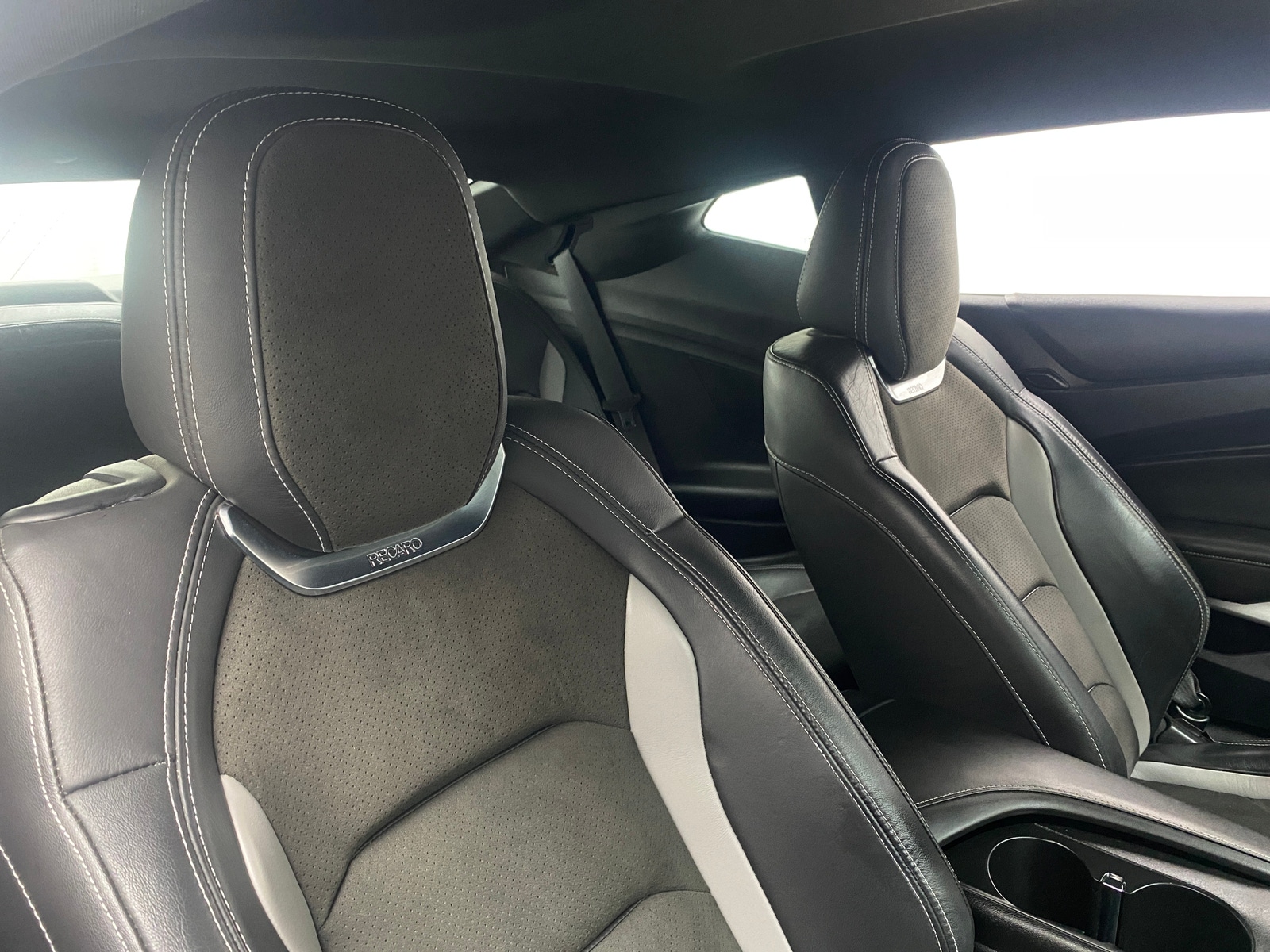 Thumbnail: 2019 Chevrolet Camaro - 2