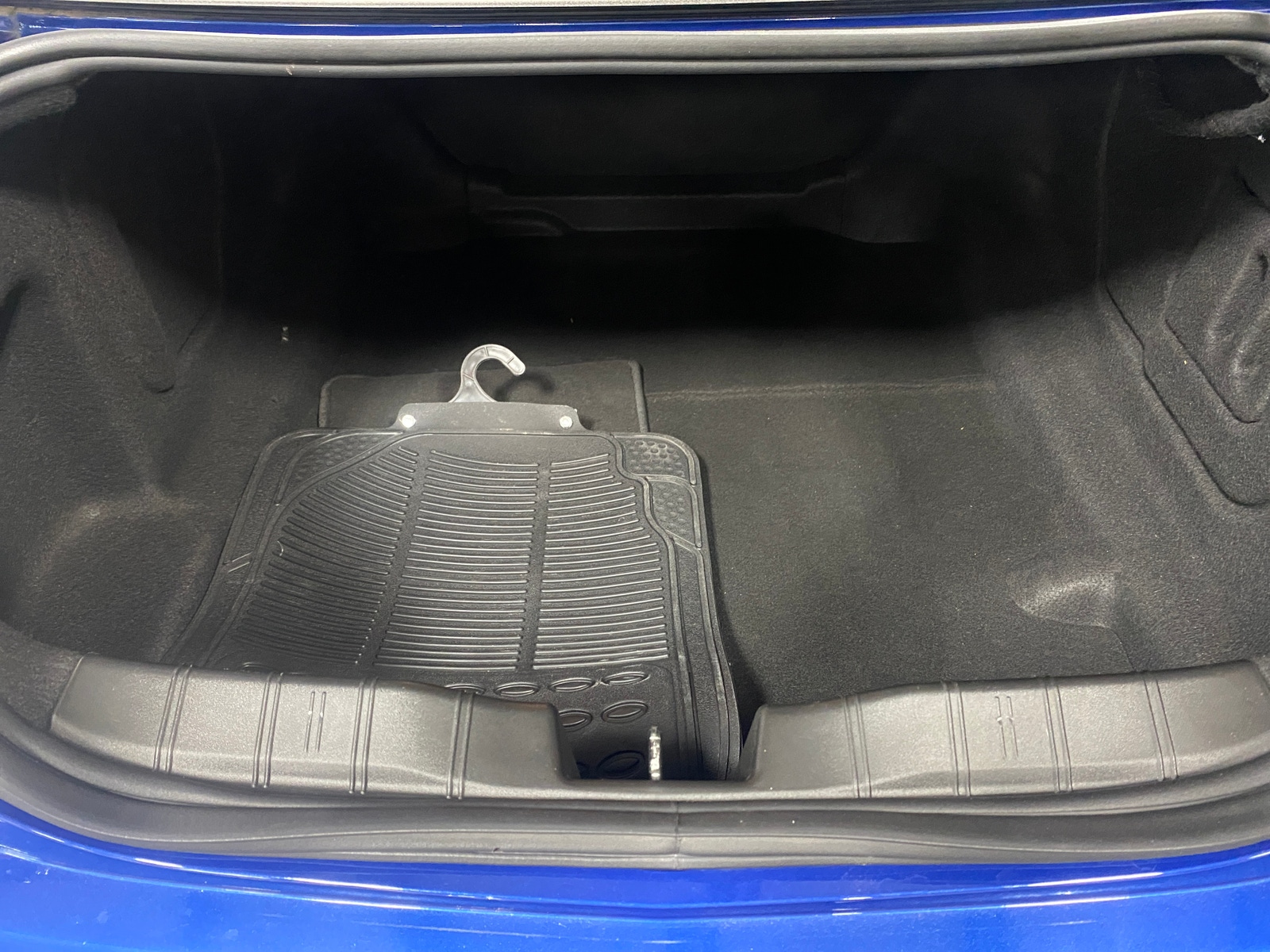 Thumbnail: 2019 Chevrolet Camaro - 5