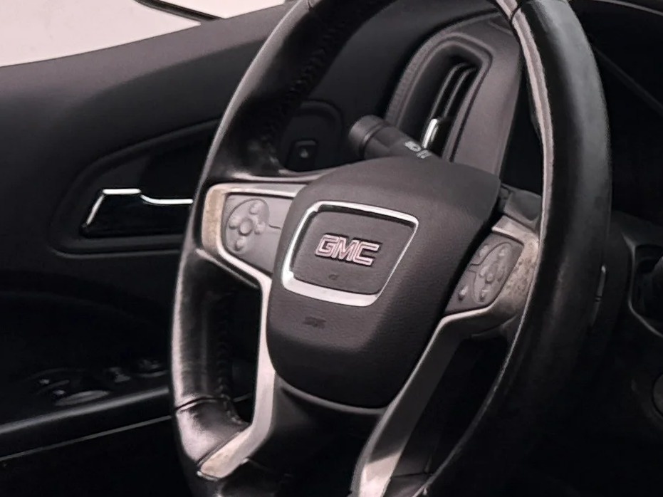 Thumbnail: 2016 GMC Canyon - 5