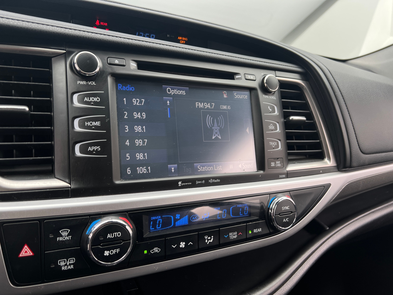 Thumbnail: 2019 Toyota Highlander - 3