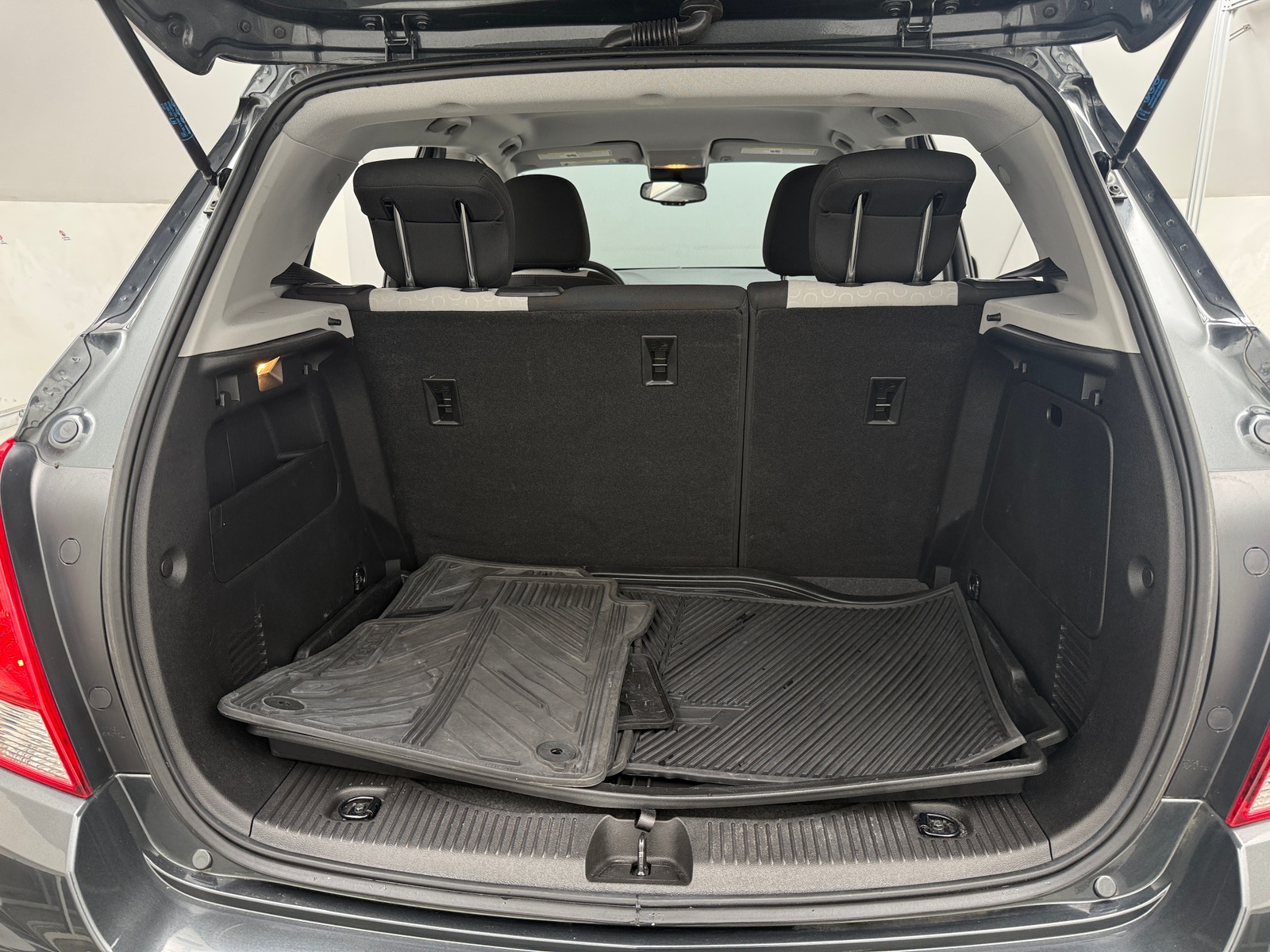 Thumbnail: 2019 Chevrolet Trax - 7